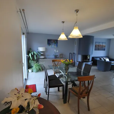 Maison A La Campagne Proche Holiday home Couilly-Pont-aux-Dames